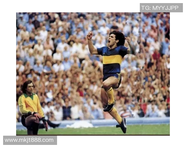 中国足球明星肖像解析：他们的成就与影响力在绿茵场上的传奇故事