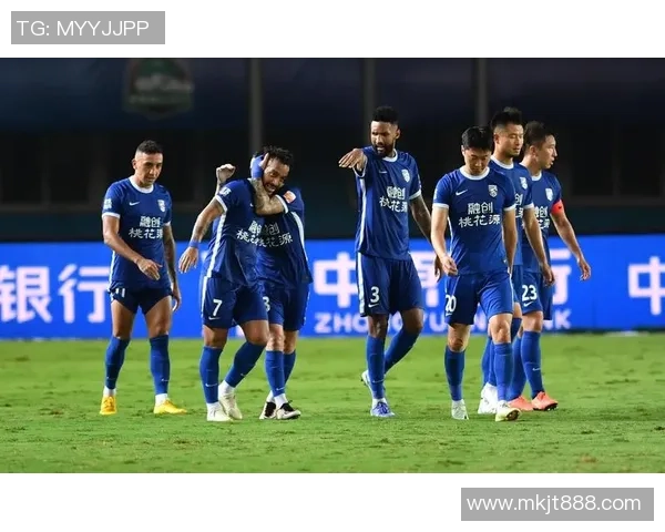 武汉足球队在联合会杯积分榜上以75分稳居第一名